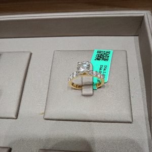 Solitaire Gold Ring