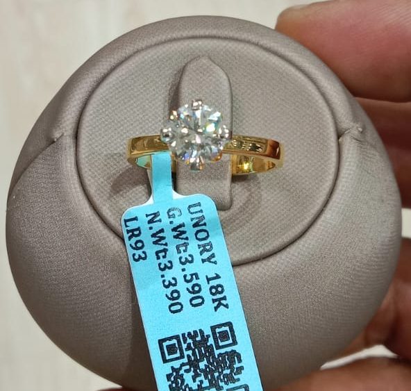 Gold Solitaire Diamond Ring