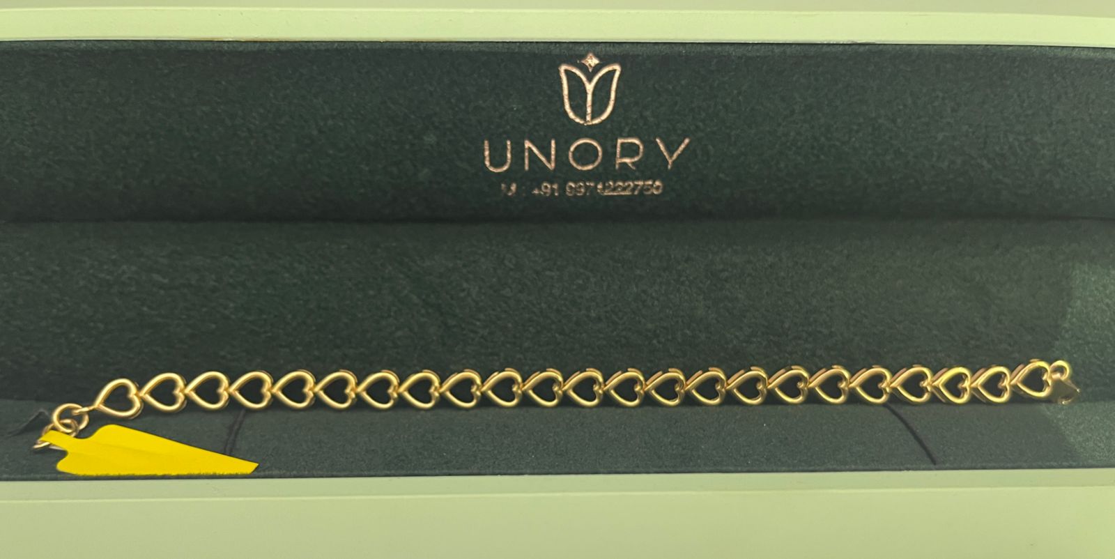 Golden Heart Link Bracelet