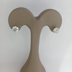 Lustrous Solitaire Studs