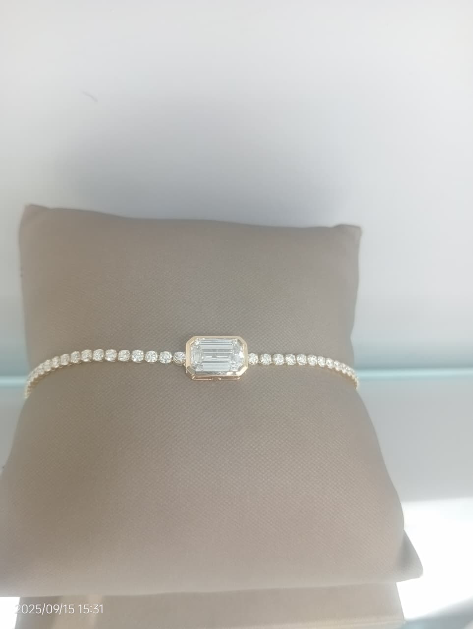 Emerald-Cut Diamond Center Tennis Bracelet