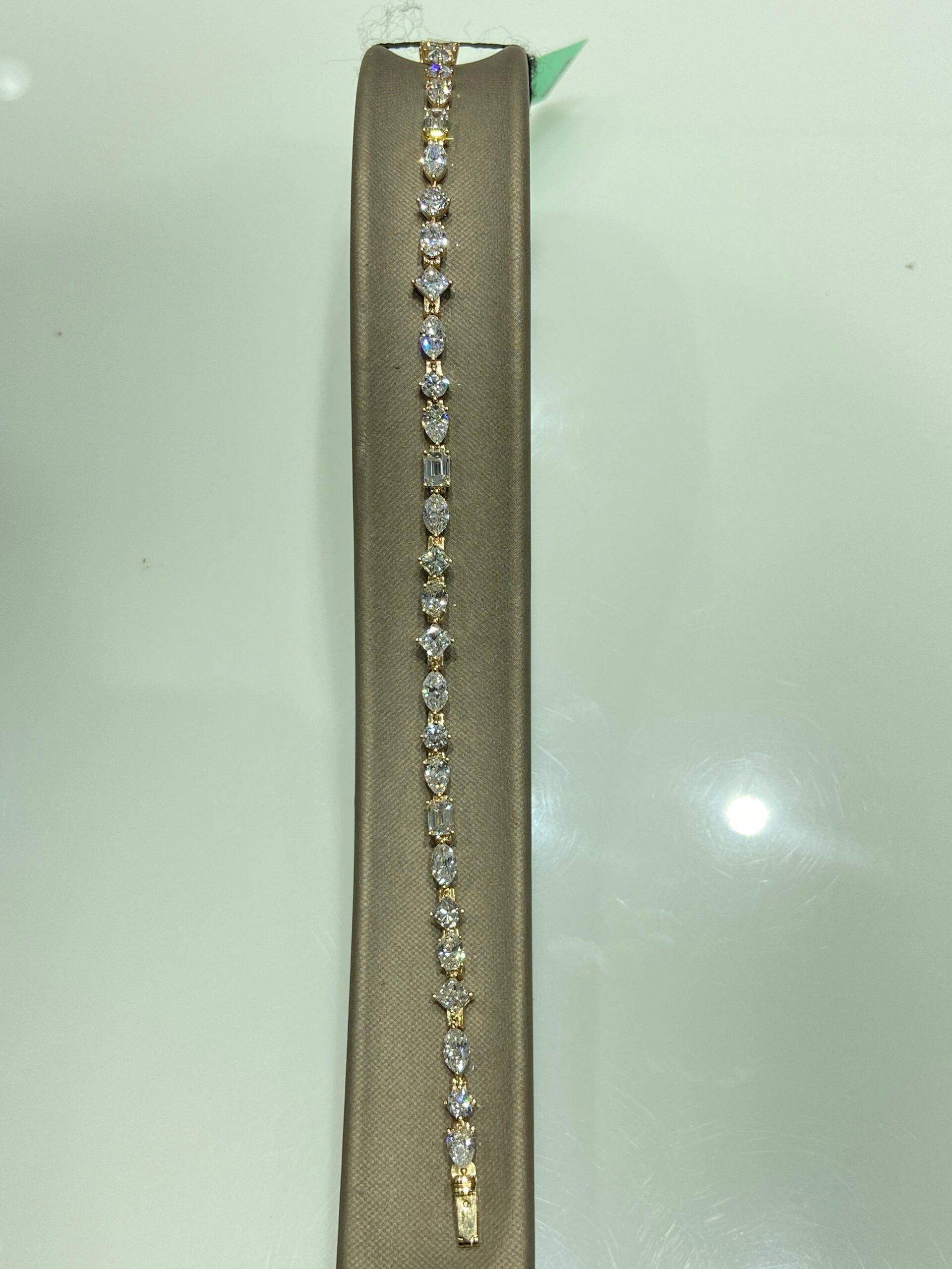 Infinity Luxe Diamond Bracelet